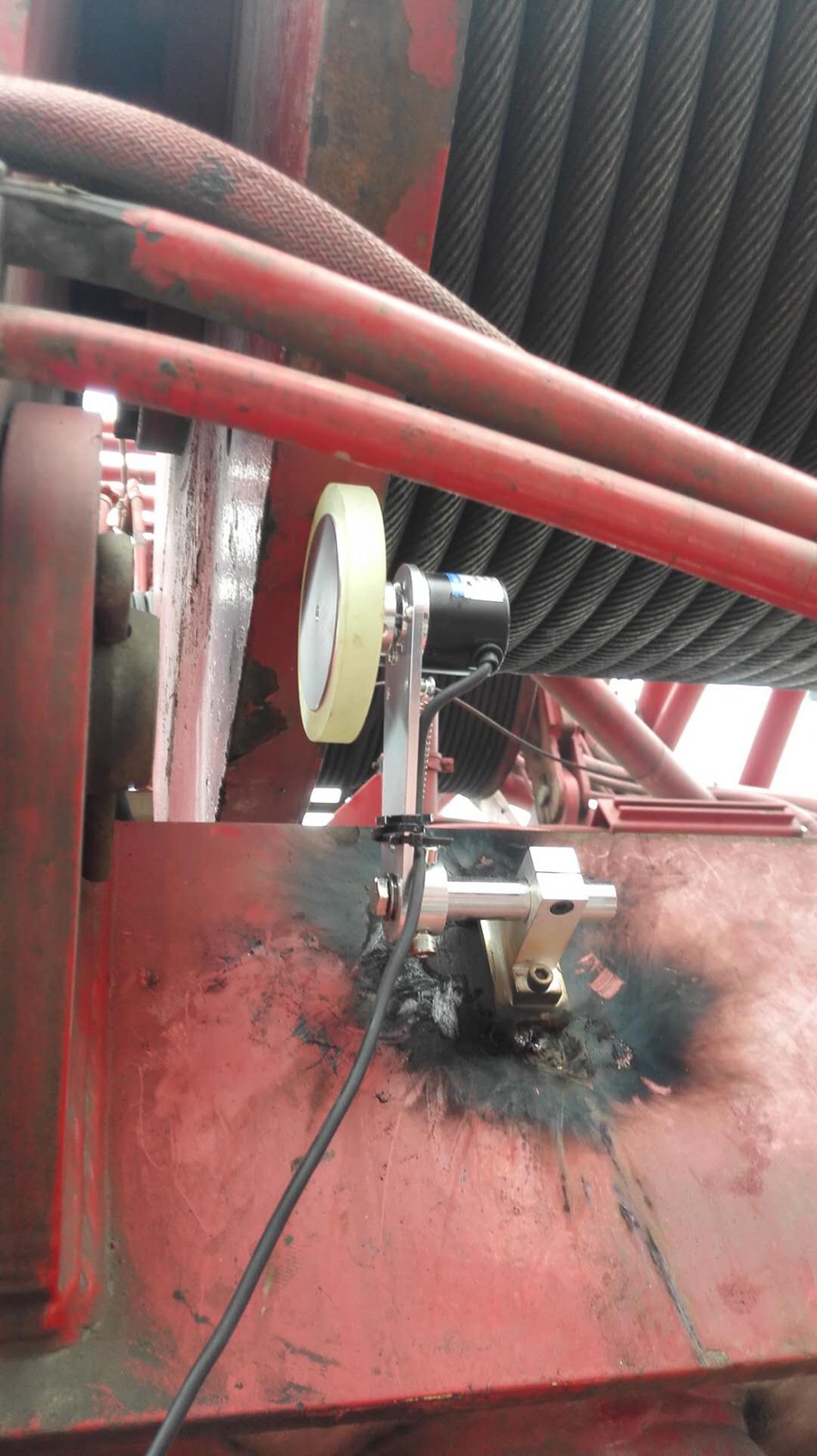 黑龍江七臺河履帶吊安全監(jiān)控管理系統(tǒng)安裝調試現場